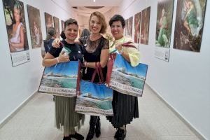 La exposición "Renacer" ha llegado a Pilar de la Horadada