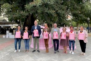 Alicante instala cuatro contenedores de vidrio rosa para ayudar en la lucha contra el cáncer de mama - (foto 2) Alicante instala cuatro contenedores de vidrio rosa para ayudar en la lucha contra el cáncer de mama - (foto 2)