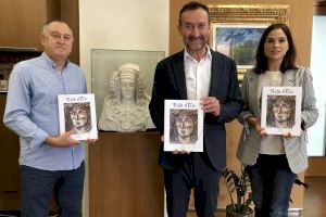 La revista Festa d’Elx cumple ocho décadas de historia con la Dama como protagonista en el año del 125 aniversario de su hallazgo - (foto 4) La revista Festa d’Elx cumple ocho décadas de historia con la Dama como protagonista en el año del 125 aniversario de su hallazgo - (foto 4)