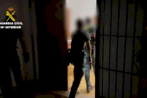 Nueve detenidos tras desmantelar un grupo criminal dedicado al tráfico de droga internacional desde Alicante - (foto 5) Nueve detenidos tras desmantelar un grupo criminal dedicado al tráfico de droga internacional desde Alicante - (foto 5)