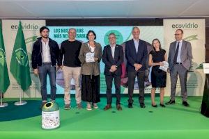 Benidorm y Orihuela conquistan las dos Banderas Verdes de Ecovidrio en la Comunitat Valenciana por su compromiso con el reciclaje de vidrio - (foto 3) Benidorm y Orihuela conquistan las dos Banderas Verdes de Ecovidrio en la Comunitat Valenciana por su compromiso con el reciclaje de vidrio - (foto 3)