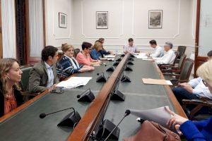 L’Ajuntament augmenta fins vora els 14 milions d’euros el pressupost per a 2023 de l’OAM de Parcs, Jardins i Biodiversitat Urbana L’Ajuntament augmenta fins vora els 14 milions d’euros el pressupost per a 2023 de l’OAM de Parcs, Jardins i Biodiversitat Urbana