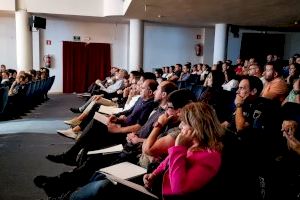 La Vila Joiosa organiza, con la colaboración de la Policía Local, la Jornada de Formación sobre la Reforma del Código Penal - (foto 6)