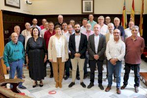 El Ayuntamiento de Sagunto recibe a la alcaldesa y a la Comunidad de Regantes de Segorbe