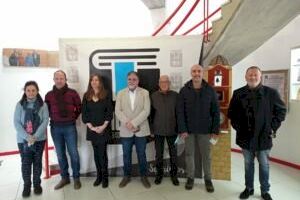 La científica villenense Nuria Ferrándiz y la Agrupación Teatral Aquilino Juan Ocaña reciben la Arracada 2022