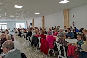 Alfondeguilla honra a San Bartolomé con el tradicional 'dinar dels borratxos'