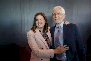 Sandra Gómez: “Quiero ser alcaldesa para luchar por la gente corriente como hizo Joan Lerma y hace Ximo Puig” Sandra Gómez: “Quiero ser alcaldesa para luchar por la gente corriente como hizo Joan Lerma y hace Ximo Puig”