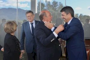 La Diputación entrega al alcalde de L'Alquería d’Asnar, Jaume Pascual, el título de Hijo Predilecto de la Provincia - (foto 3) La Diputación entrega al alcalde de L'Alquería d’Asnar, Jaume Pascual, el título de Hijo Predilecto de la Provincia - (foto 3)