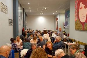 Més de 110 persones van gaudir de la tornada de l’activitat d’intercanvi lingüístic ‘pub quiz’ el divendres passat - (foto 5)