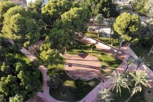 El Parc Nou amplía su vegetación con nuevas variedades de árboles y plantas aromáticas autóctonas El Parc Nou amplía su vegetación con nuevas variedades de árboles y plantas aromáticas autóctonas