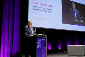 Ximo Puig insta a “derribar muros y frenar injusticias” para lograr una sociedad igualitaria “más justa, libre y solidaria" - (foto 3) Ximo Puig insta a “derribar muros y frenar injusticias” para lograr una sociedad igualitaria “más justa, libre y solidaria" - (foto 3)