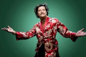 Joel Joan ompli el Teatre Principal de Castelló amb l’obra ‘El Gran Comediant’