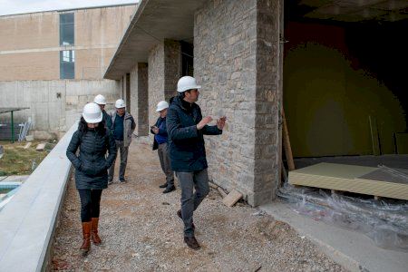 Visita a las obras de las nuevas aulas del colegio de Morella
