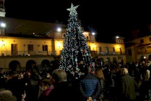 Nules dona este divendres la benvinguda al Nadal amb la tradicional encesa de llums