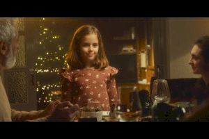 Escolares de toda España protagonizan el spot navideño de una firma jijonenca de turrones a favor de las abejas Escolares de toda España protagonizan el spot navideño de una firma jijonenca de turrones a favor de las abejas