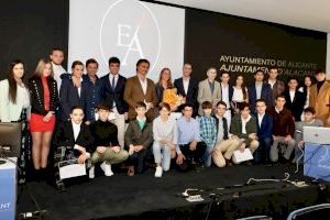 El Ayuntamiento impulsa la Tauromaquia con la concesión de los I Trofeos “Ciudad de Alicante” de la Feria de Hogueras