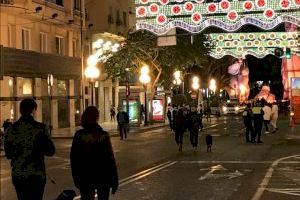 Alicante peatonaliza desde este miércoles las calles del centro para fomentar la movilidad y potenciar el comercio en Navidad - (foto 2) Alicante peatonaliza desde este miércoles las calles del centro para fomentar la movilidad y potenciar el comercio en Navidad - (foto 2)