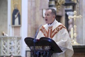 Bevanent toma posesión del cargo de arzobispo con un discurso humanista: “La Iglesia no es un partido político” - (foto 9) Bevanent toma posesión del cargo de arzobispo con un discurso humanista: “La Iglesia no es un partido político” - (foto 9)
