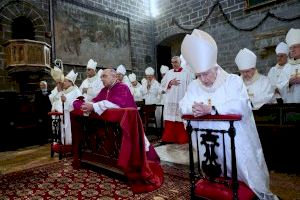 Bevanent toma posesión del cargo de arzobispo con un discurso humanista: “La Iglesia no es un partido político” - (foto 13) Bevanent toma posesión del cargo de arzobispo con un discurso humanista: “La Iglesia no es un partido político” - (foto 13)