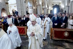 Bevanent toma posesión del cargo de arzobispo con un discurso humanista: “La Iglesia no es un partido político” - (foto 14) Bevanent toma posesión del cargo de arzobispo con un discurso humanista: “La Iglesia no es un partido político” - (foto 14)