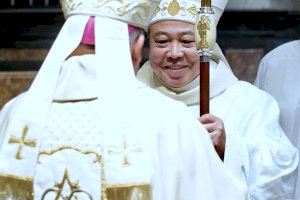 Bevanent toma posesión del cargo de arzobispo con un discurso humanista: “La Iglesia no es un partido político” - (foto 16) Bevanent toma posesión del cargo de arzobispo con un discurso humanista: “La Iglesia no es un partido político” - (foto 16)