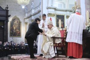 Bevanent toma posesión del cargo de arzobispo con un discurso humanista: “La Iglesia no es un partido político” - (foto 18) Bevanent toma posesión del cargo de arzobispo con un discurso humanista: “La Iglesia no es un partido político” - (foto 18)