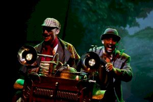 El crevillentino Edgar Moreno protagoniza "Sherlock Holmes y el Cuadro Mágico" una nueva historia musical en el Gran Teatro de Elche - (foto 2) El crevillentino Edgar Moreno protagoniza "Sherlock Holmes y el Cuadro Mágico" una nueva historia musical en el Gran Teatro de Elche - (foto 2)