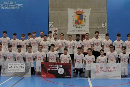 Tavernes Blanques gran dominador del One Wall parejas masculino