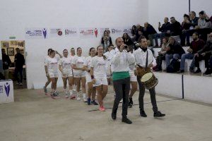 Victoria, Fanni i Marina conquisten el I Trofeu Rolser de raspall femení a Pedreguer Victoria, Fanni i Marina conquisten el I Trofeu Rolser de raspall femení a Pedreguer