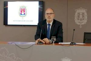 Villar: “Sánchez vuelve a premiar al independentismo catalán y se olvida de soterrar las vías en Alicante” Villar: “Sánchez vuelve a premiar al independentismo catalán y se olvida de soterrar las vías en Alicante”