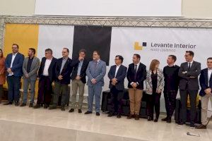 Villena presenta ante 300 empresarios y alcaldes de Alicante, Murcia y Albacete Nodo Logístico Levante Interior como un proyecto real - (foto 5) Villena presenta ante 300 empresarios y alcaldes de Alicante, Murcia y Albacete Nodo Logístico Levante Interior como un proyecto real - (foto 5)