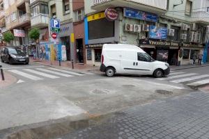 Reabierto al tráfico el cruce de las calles Los Almendros y Mercado de Benidorm