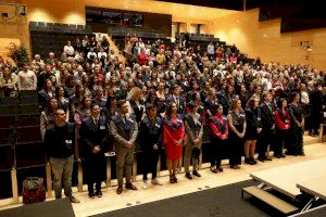 La UJI celebra los actos de graduación de 170 alumnos de los ámbitos de Humanidades y Comunicación
