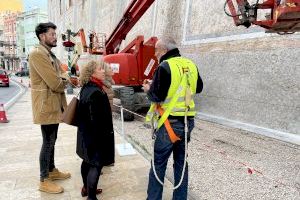 La directora general de l’IVCR+i visita les obres de restauració de les pintures fingides de Vinaròs - (foto 3) La directora general de l’IVCR+i visita les obres de restauració de les pintures fingides de Vinaròs - (foto 3)