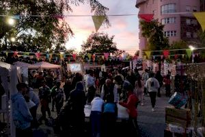 Fiesta navideña en la Bosca para dinamizar el vecindario de la mano de Fisat y el Ayuntamiento de Burriana - (foto 3) Fiesta navideña en la Bosca para dinamizar el vecindario de la mano de Fisat y el Ayuntamiento de Burriana - (foto 3)