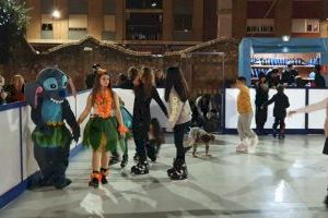 Sueca inaugura la seua pista de patinatge amb l'objectiu de promocionar les compres en el comerç local - (foto 3)