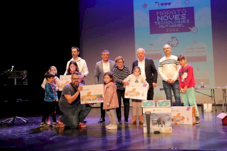 Más de 370 jóvenes participan en Marató de Noves Tecnologies 2022 de Mutxamel