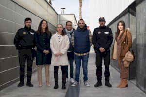 El Ayuntamiento de Sedaví incorpora cuatro nuevos agentes a la plantilla de la policía El Ayuntamiento de Sedaví incorpora cuatro nuevos agentes a la plantilla de la policía