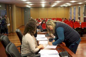 Onda ofrece una nueva oportunidad formativa y laboral en hostelería y electricidad a 20 personas desempleadas Onda ofrece una nueva oportunidad formativa y laboral en hostelería y electricidad a 20 personas desempleadas