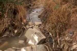 El PP de Requena denuncia que "el ayuntamiento sigue sin dar soluciones a los problemas de la acequia Fuente del Pino después de dos años" El PP de Requena denuncia que "el ayuntamiento sigue sin dar soluciones a los problemas de la acequia Fuente del Pino después de dos años"