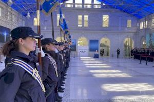 La Policía Nacional celebra el 199 aniversario de su creación en la ciudad de Alicante - (foto 3)