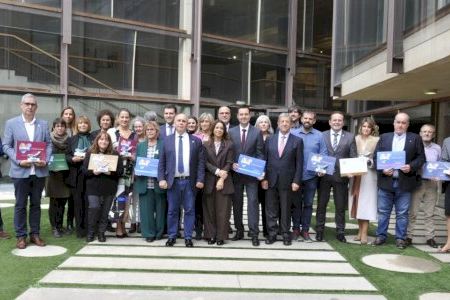 El Hackathon virtual de Picassent es premiado en Madrid