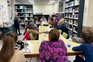 Club de lectura en UNED Dénia - (foto 2) Club de lectura en UNED Dénia - (foto 2)
