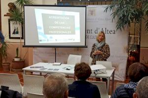 La Regidoria d'Ocupació d'Altea imparteix una formació per a ajudar a l'acreditació de competències professionals