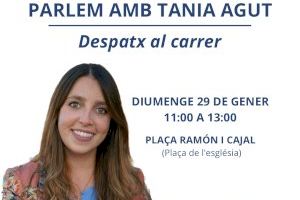 Tania Agut converteix els carrers de Torreblanca en el seu despatx "per a escoltar i resoldre les demandes del meu poble" - (foto 2) Tania Agut converteix els carrers de Torreblanca en el seu despatx "per a escoltar i resoldre les demandes del meu poble" - (foto 2)