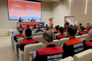 La Fundació Protegir VLC impulsa 26 activitats per formar a policia i bombers i acostar-los a col·lectius vulnerables - (foto 6) La Fundació Protegir VLC impulsa 26 activitats per formar a policia i bombers i acostar-los a col·lectius vulnerables - (foto 6)