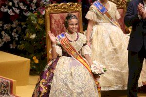 Paula Nieto, exaltada com a Fallera Major Infantil de València 2023