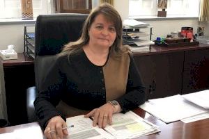 Llopis: “El tripartito de Puig está obsesionado con imponer el valenciano en las aulas y olvida construir nuevos colegios e institutos” Llopis: “El tripartito de Puig está obsesionado con imponer el valenciano en las aulas y olvida construir nuevos colegios e institutos”
