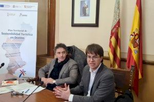Colomer destaca el potencial turístico de Bocairent por vincular su oferta al territorio
