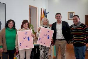 Ontinyent reconeix el treball de dues mestres de l’Escola d’Adults jubilades després de més de 30 anys de trajectòria